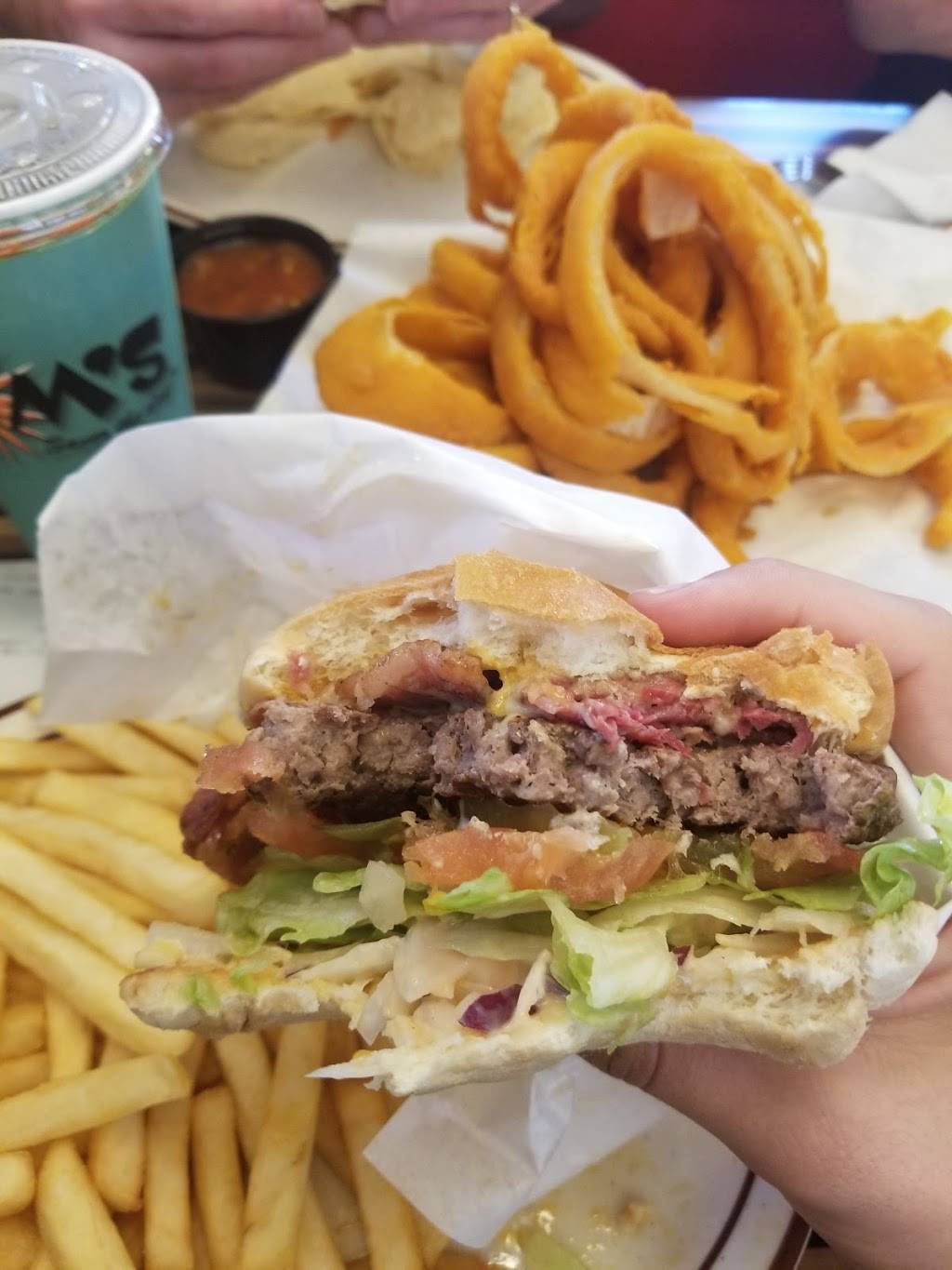 Toms Burgers 20 | restaurant | 18313 Outer Hwy 18 N, Apple Valley, CA 92307, USA | 7602427727 OR +1 760-242-7727