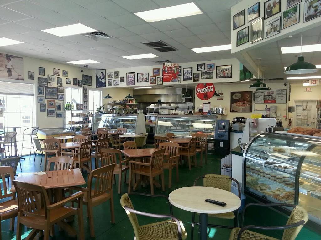 Cilantros Gourmet Deli | restaurant | 3975 Isles View Dr # 101, Wellington, FL 33414, USA | 5612966500 OR +1 561-296-6500