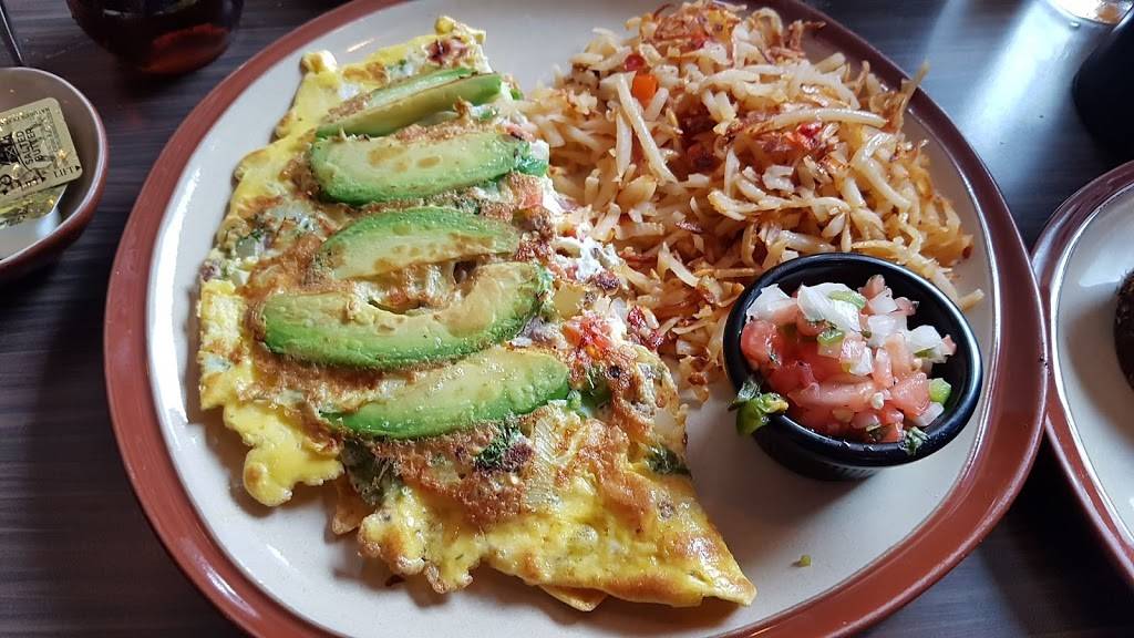 Tribecas Kitchen | restaurant | 200 Church St, New York, NY 10013, USA | 2122275100 OR +1 212-227-5100