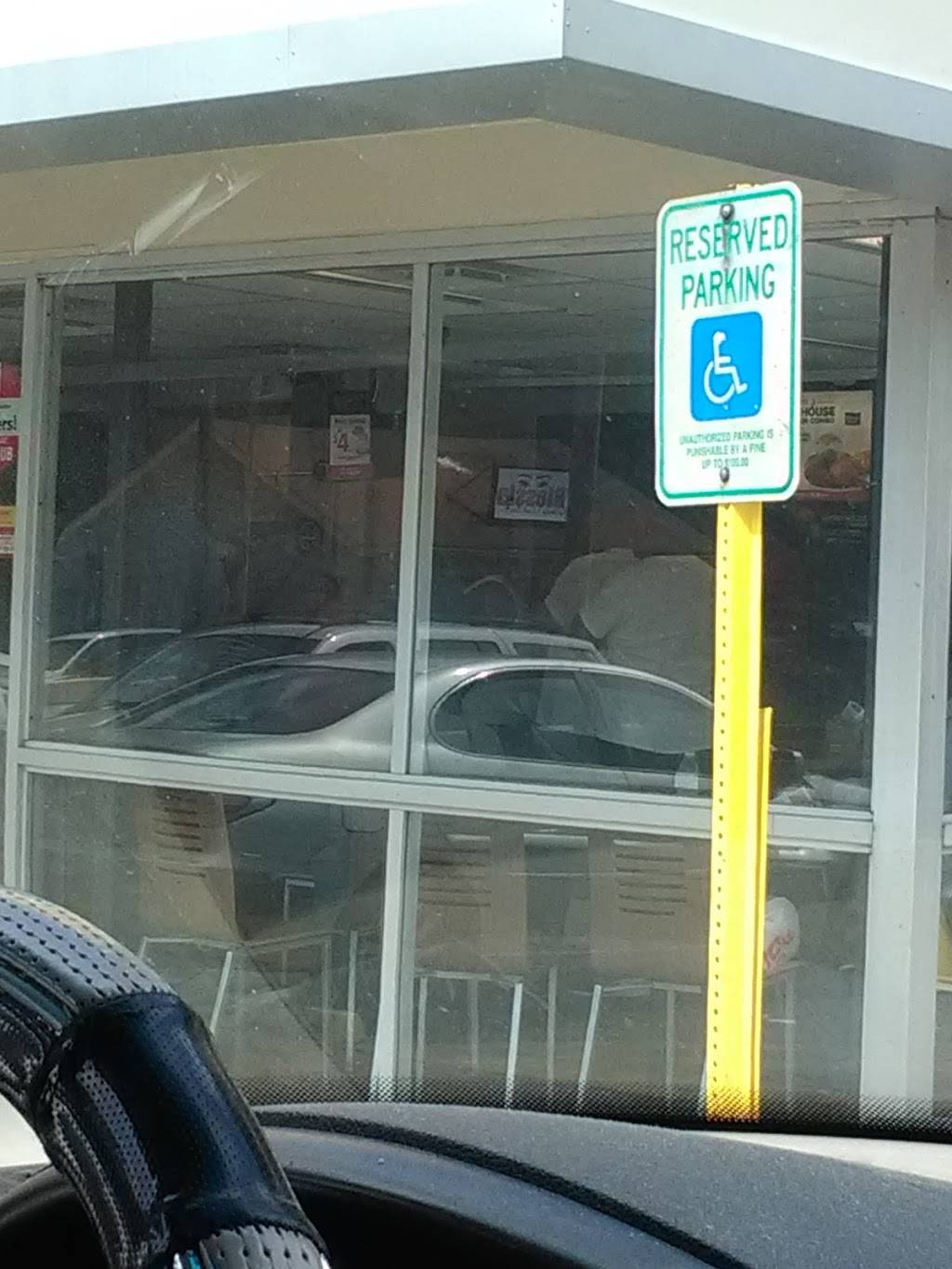 Churchs Chicken | restaurant | 2304 Chelsea Ave, Memphis, TN 38108, USA | 9014524225 OR +1 901-452-4225