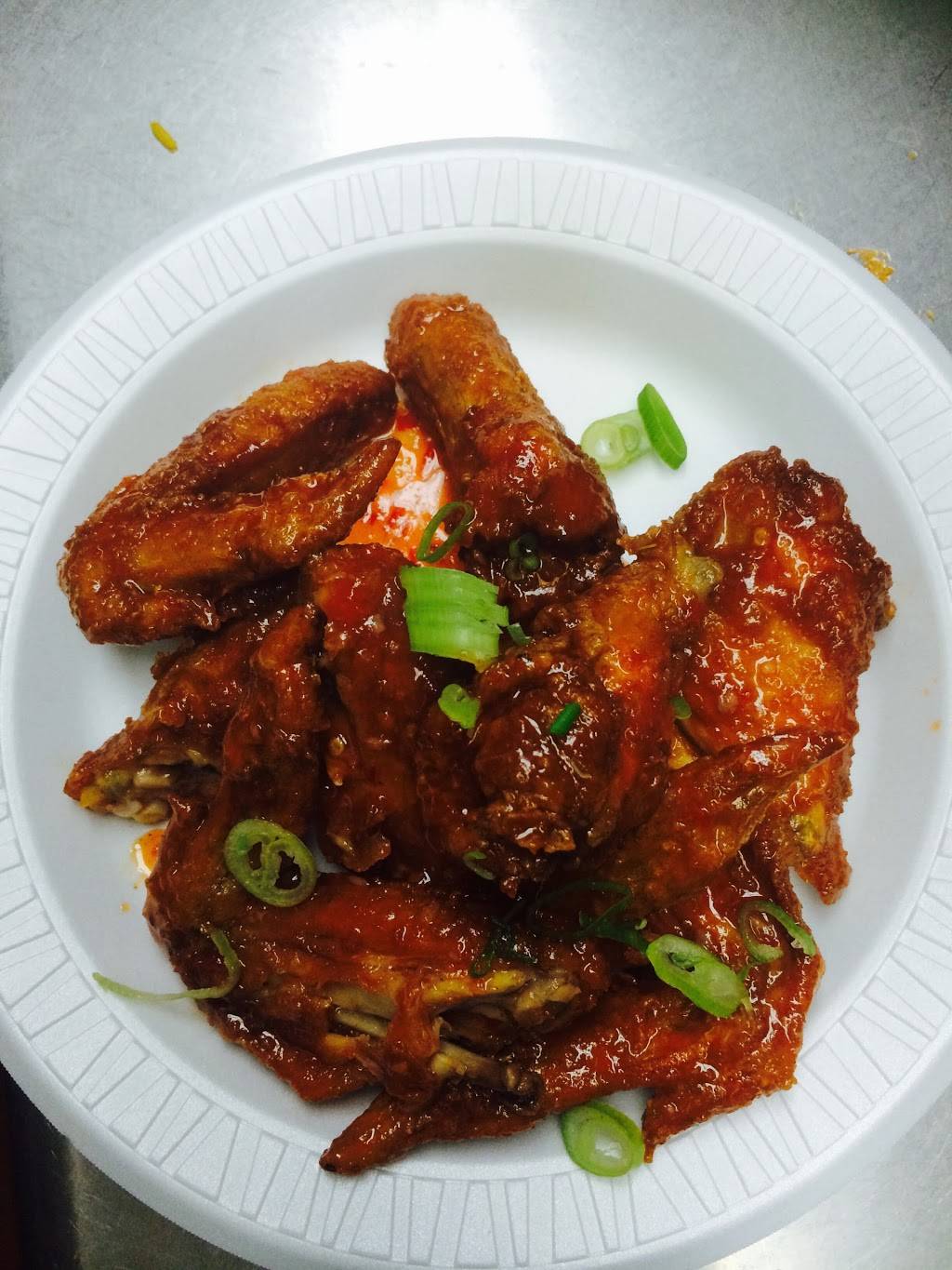 Chefs Garden | restaurant | 8009 164th St, Jamaica, NY 11432, USA | 7183800956 OR +1 718-380-0956