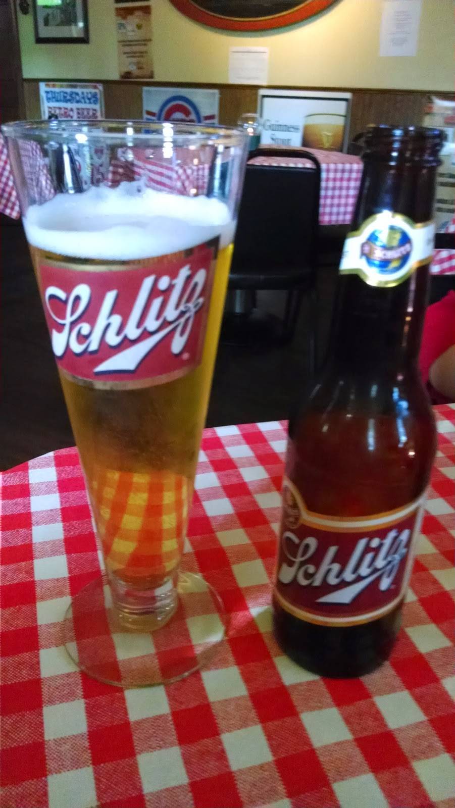 Walshs Bar & Grill | restaurant | 202 W Naperville Rd, Westmont, IL 60559, USA | 6309685957 OR +1 630-968-5957