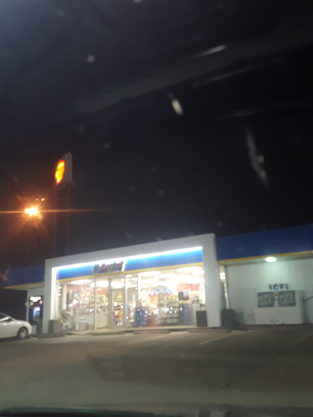 Dominos Pizza | meal delivery | 1150 E Peace St, Canton, MS 39046, USA | 6018552433 OR +1 601-855-2433