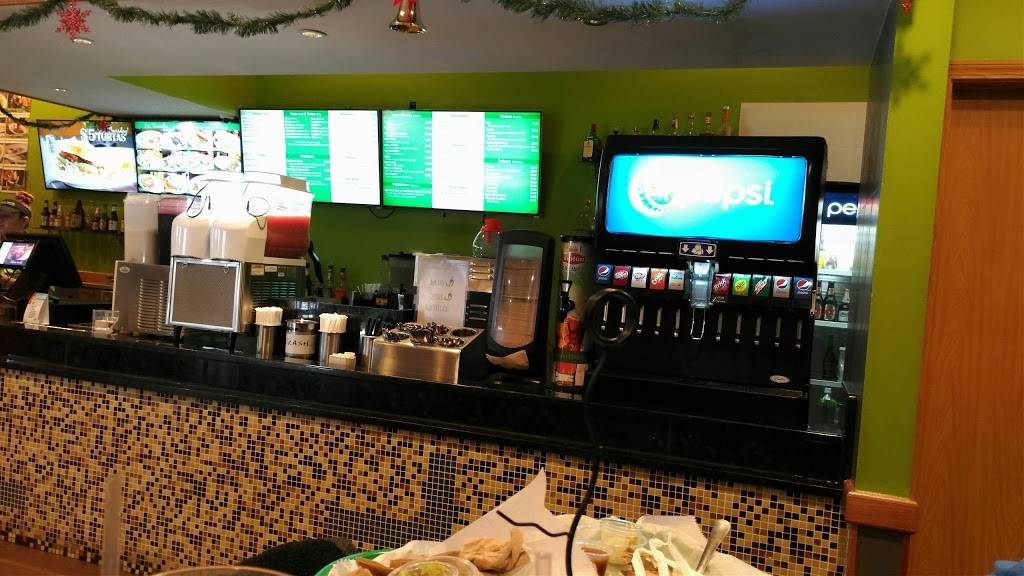 Salsa Verde Mexican Restaurant | restaurant | 55 S Raceway Rd, Indianapolis, IN 46231, USA | 3179864309 OR +1 317-986-4309