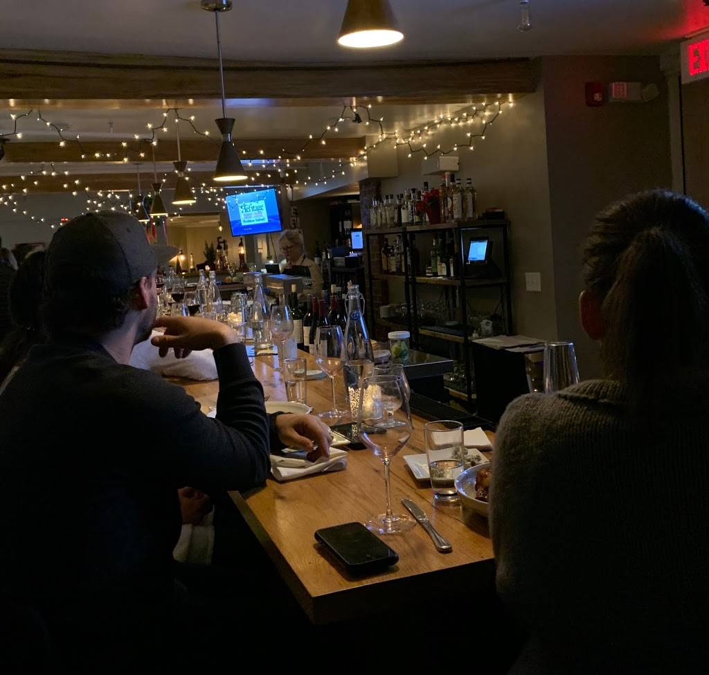 Sea Salt | restaurant | 126 Washington St, Marblehead, MA 01945, USA | 7819901199 OR +1 781-990-1199