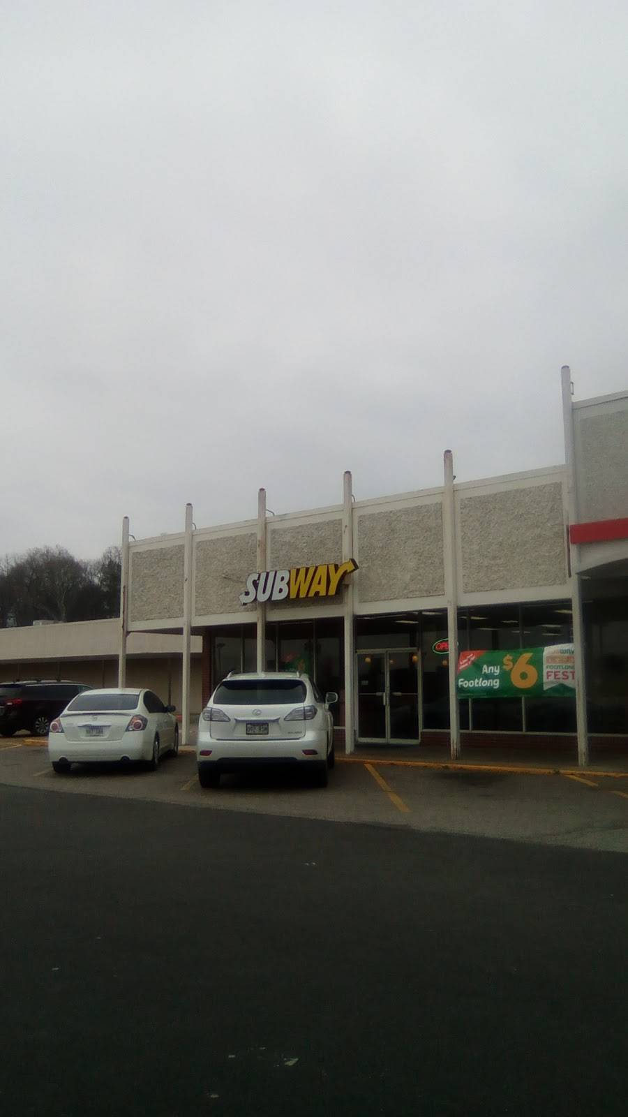 Subway | meal takeaway | 2334 N Washington St, Forrest City, AR 72335, USA | 8706301200 OR +1 870-630-1200