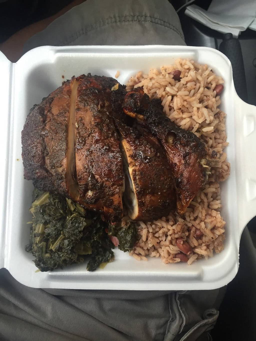 Royal Caribbean - Island Delight | restaurant | 31 Crystal St, East Stroudsburg, PA 18301, USA | 5704241903 OR +1 570-424-1903