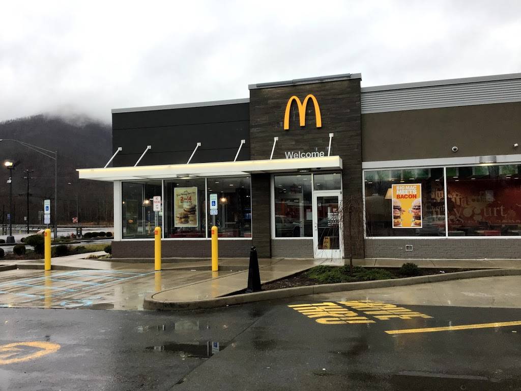 McDonalds | cafe | 38045 Midland Trail E, White Sulphur Springs, WV 24986, USA | 3045369353 OR +1 304-536-9353