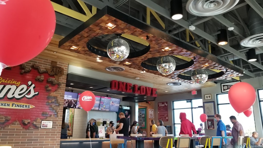 Raising Canes Chicken Fingers | meal takeaway | 2204 Briarcrest Dr, Bryan, TX 77802, USA | 9797314843 OR +1 979-731-4843