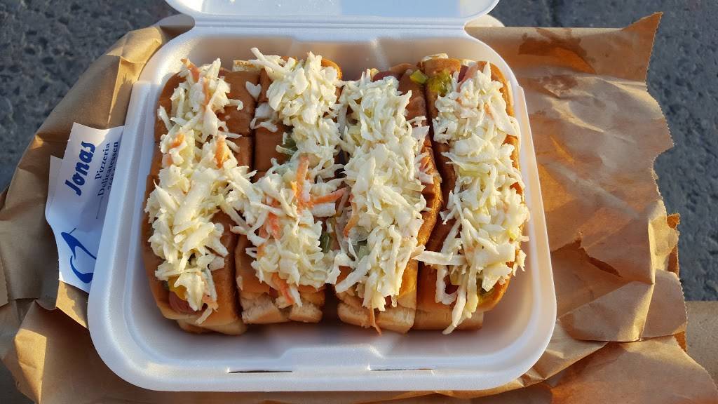 Jonas Restaurant | restaurant | 7685 Rue Saint-Denis, Montréal, QC H2R 2E7, Canada | 5142703314 OR +1 514-270-3314