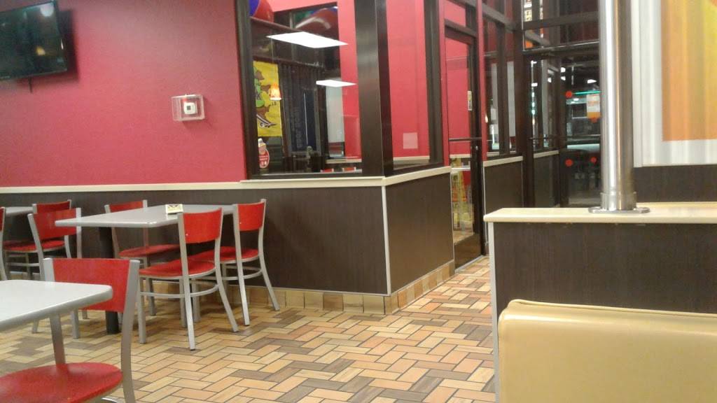 Burger King | restaurant | 440 Town Center S, Mooresville, IN 46158, USA | 3178318992 OR +1 317-831-8992