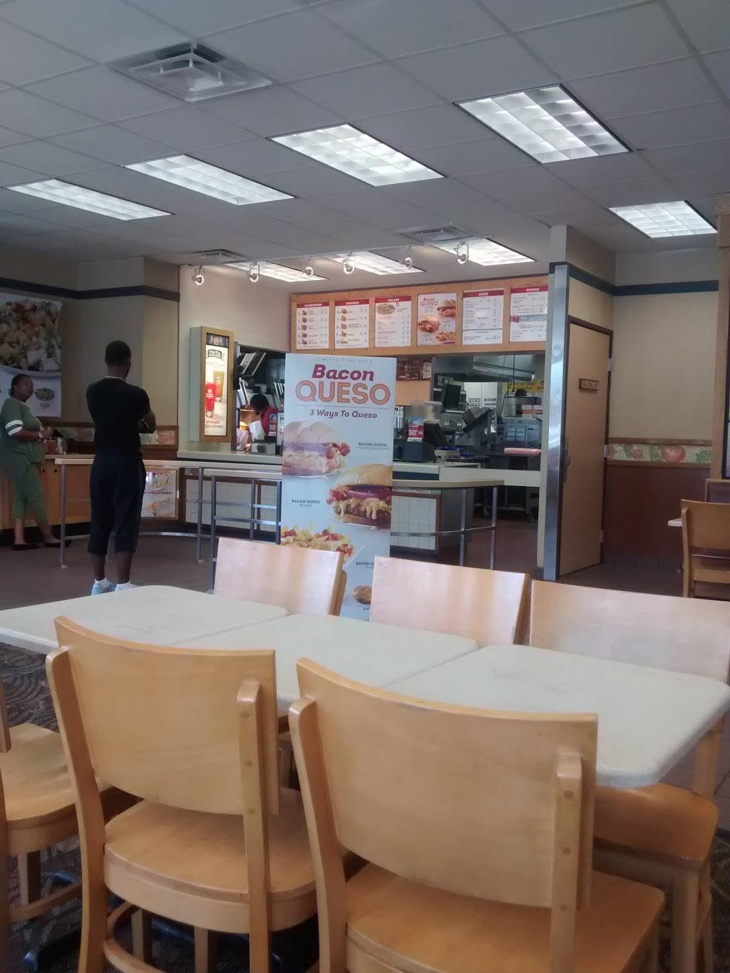 Wendys | restaurant | 1325 Gross Rd, Mesquite, TX 75149, USA | 9725648826 OR +1 972-564-8826