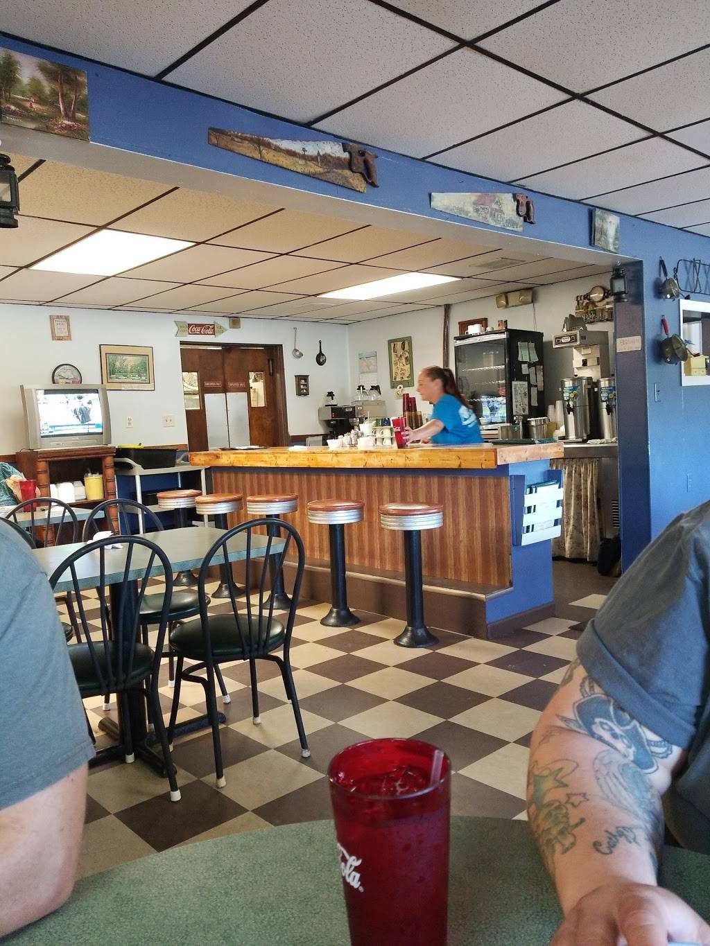 Maws Vittles | restaurant | 511 S Broad St, Brooksville, FL 34601, USA | 3527969197 OR +1 352-796-9197