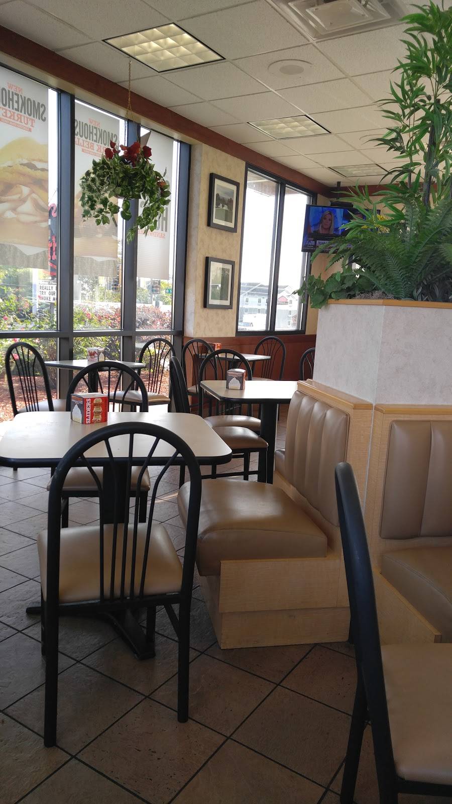 Arbys | restaurant | 6735 Dixie Hwy, Fairfield, OH 45014, USA | 5138700228 OR +1 513-870-0228