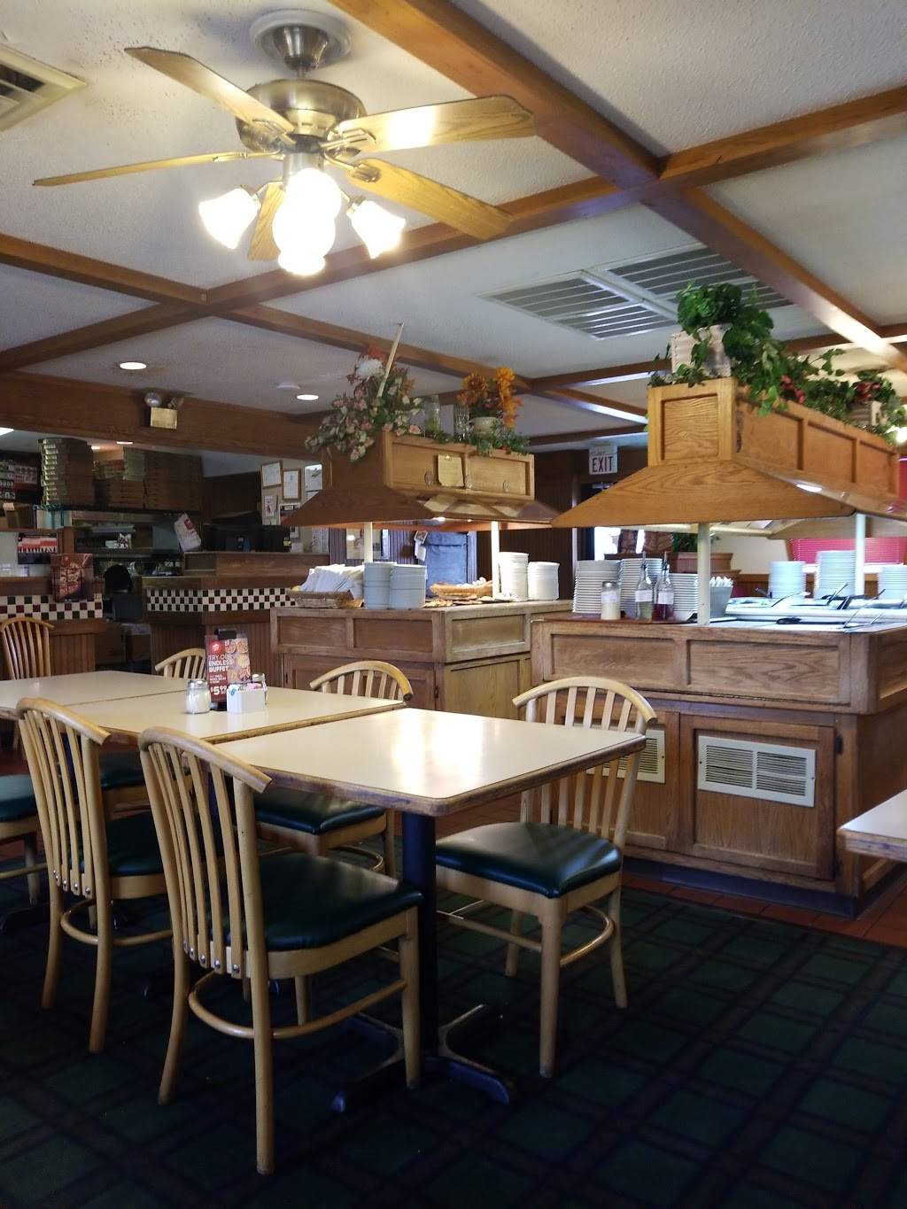 Pizza Hut | meal takeaway | 24 Outlet Ave, Eddyville, KY 42038, USA | 2703884425 OR +1 270-388-4425