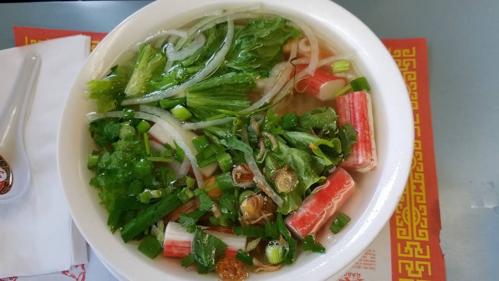 Phở Long Beach | restaurant | 511 W Willow St, Long Beach, CA 90806, USA | 5629880900 OR +1 562-988-0900