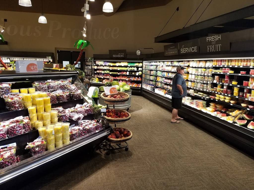 Lunds & Byerlys Eden Prairie | meal takeaway | 970 Prairie Center Dr, Eden Prairie, MN 55344, USA | 9525258000 OR +1 952-525-8000