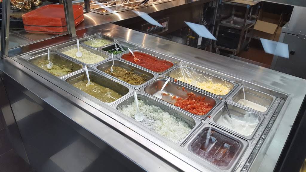 Taco Land | restaurant | 81828, 81700 Dr Carreon Blvd, Indio, CA 92201, USA | 7603990218 OR +1 760-399-0218