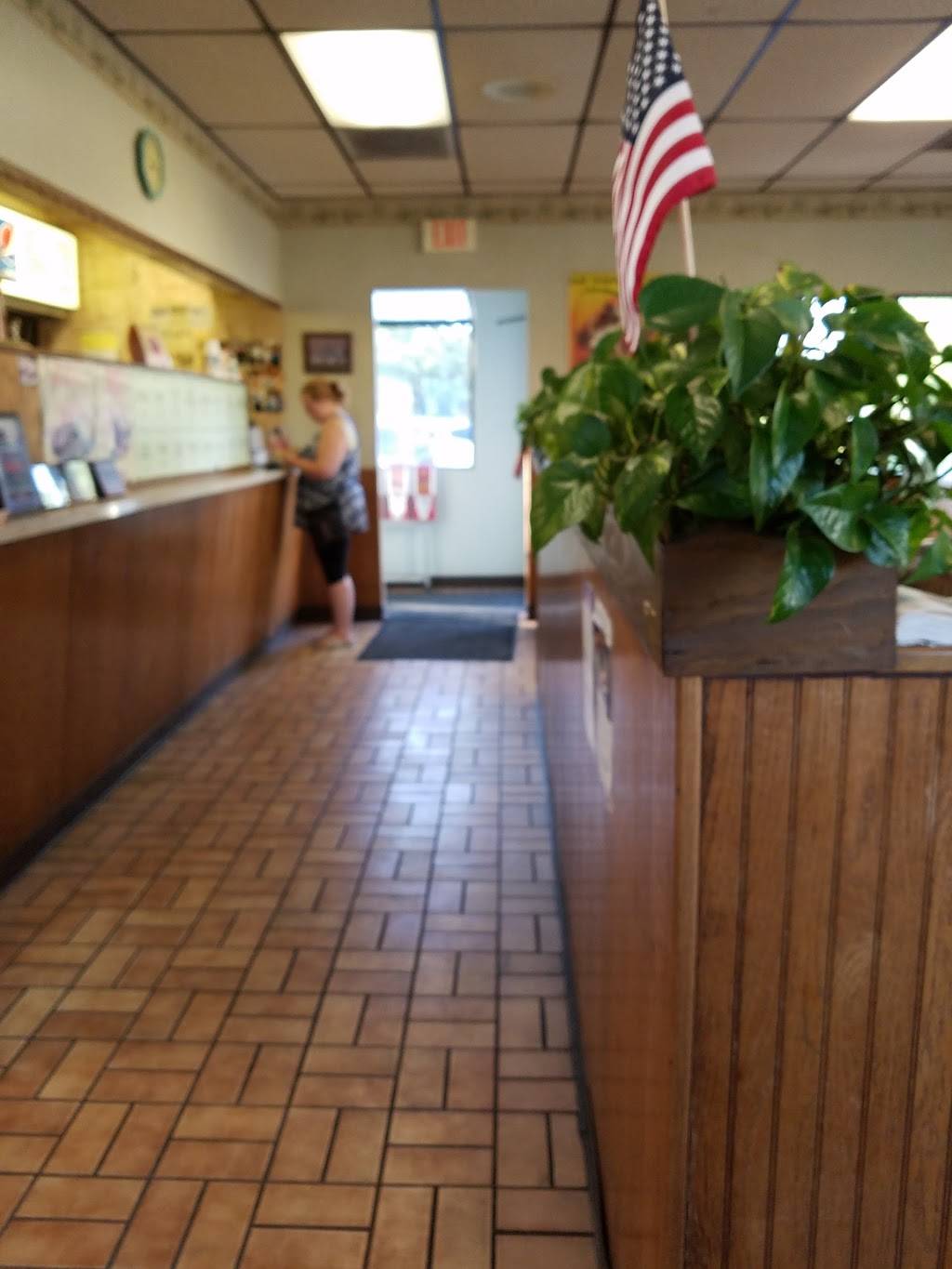 Mr Gyros | restaurant | 5590 Cleveland Ave, Stevensville, MI 49127, USA | 2694282825 OR +1 269-428-2825