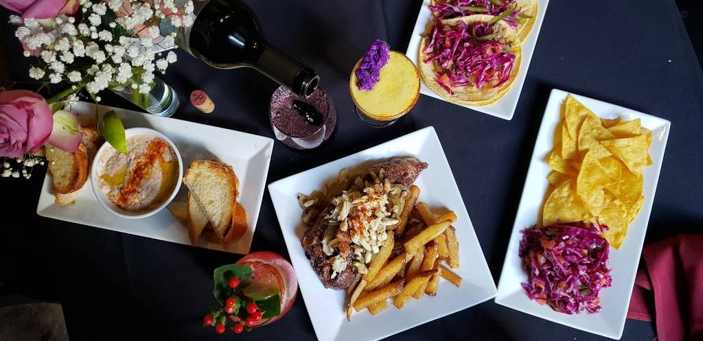 Jimbeauxs Bar & Grill | restaurant | 326 Camp St, New Orleans, LA 70130, USA | 5043452097 OR +1 504-345-2097