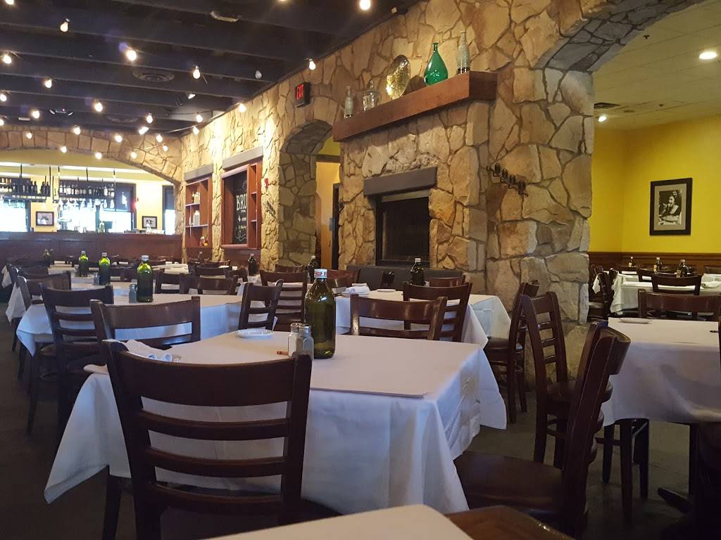 Romanos Macaroni Grill | restaurant | 19400 Plummer St, Northridge, CA 91324, USA | 8187252620 OR +1 818-725-2620