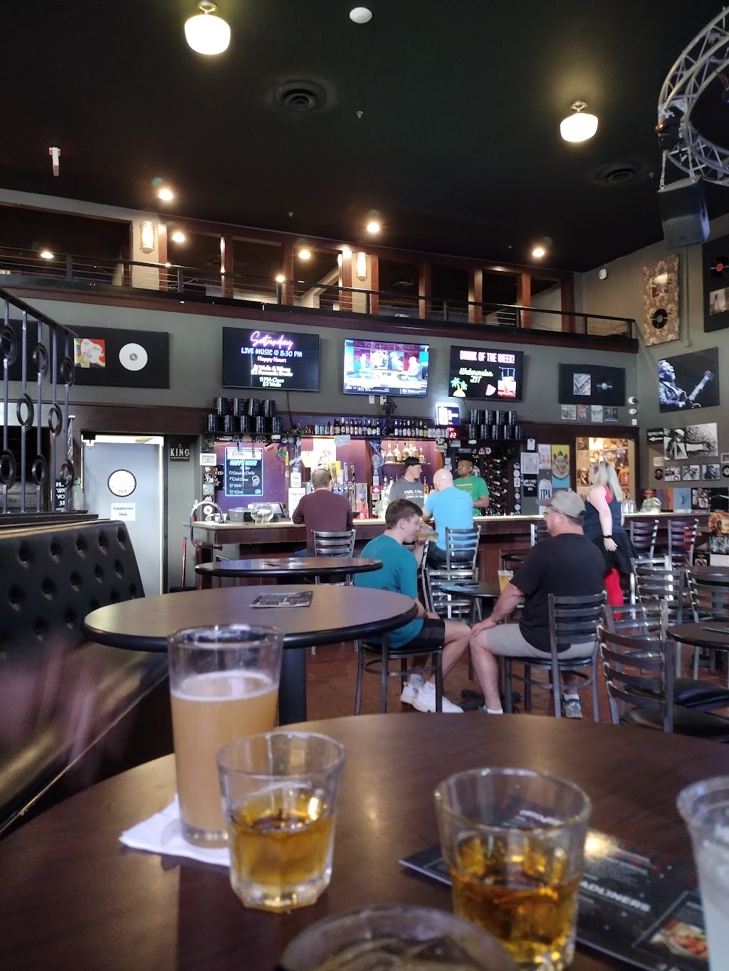 Kings Live Music | night club | 1020 Front St, Conway, AR 72032, USA | 5012058512 OR +1 501-205-8512