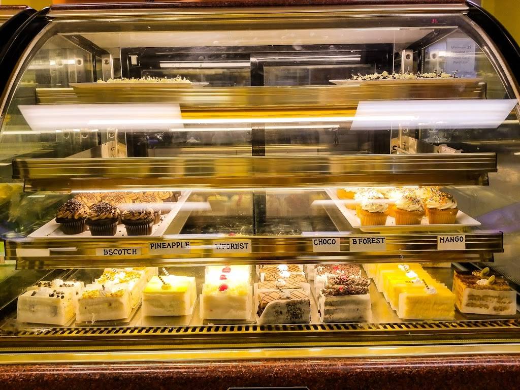 Cake Walk Indian Restaurant And Bakery@Dublin | restaurant | 6642 Sawmill Rd, Columbus, OH 43235, USA | 6147269343 OR +1 614-726-9343