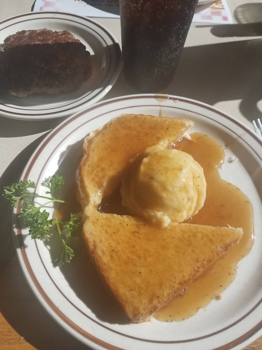 Richards Restaurant | restaurant | 2601 N S Martin Luther King Jr Blvd, Muncie, IN 47303, USA | 7652885888 OR +1 765-288-5888