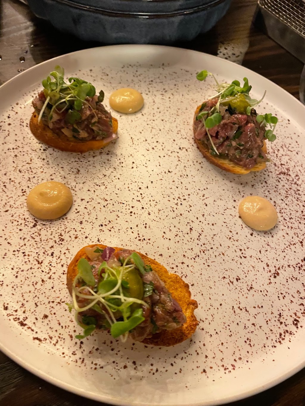 Barbacoa Artisanal Burger House | restaurant | 142 Spruce St, Cedarhurst, NY 11516, USA | 5162401622 OR +1 516-240-1622