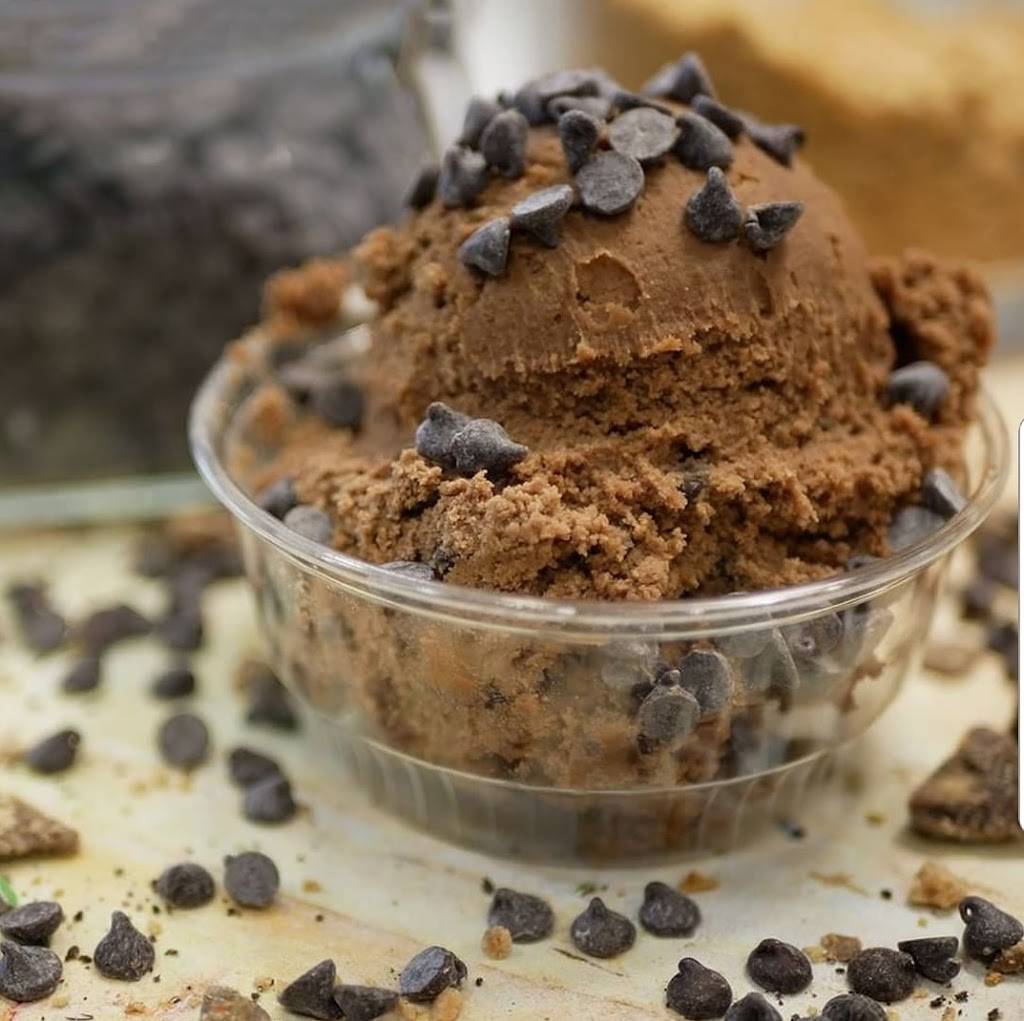 Dough Life | restaurant | 630 Old Country Rd #1088B, Garden City, NY 11530, USA | 5167471260 OR +1 516-747-1260