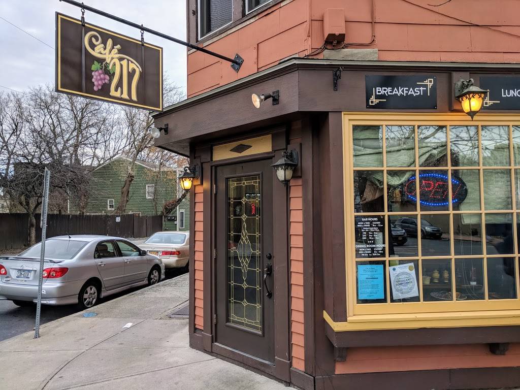 The Local 217 | restaurant | 12 ½, Delaware Ave, Albany, NY 12210, USA | 5184620050 OR +1 518-462-0050