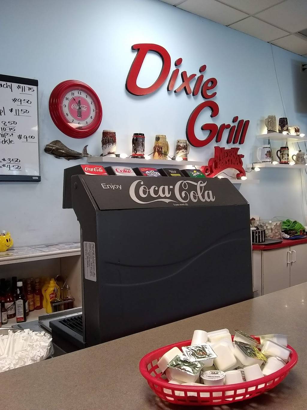 Dixie Grill | restaurant | 3840 SE Dixie Hwy, Stuart, FL 34997, USA | 7722236234 OR +1 772-223-6234