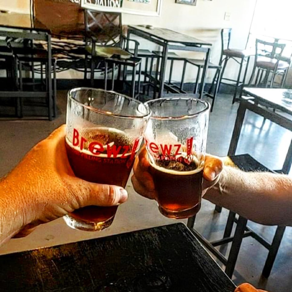 Brewz Atlantic Beach | restaurant | 1011 Atlantic Blvd, Jacksonville, FL 32233, USA | 9043729297 OR +1 904-372-9297