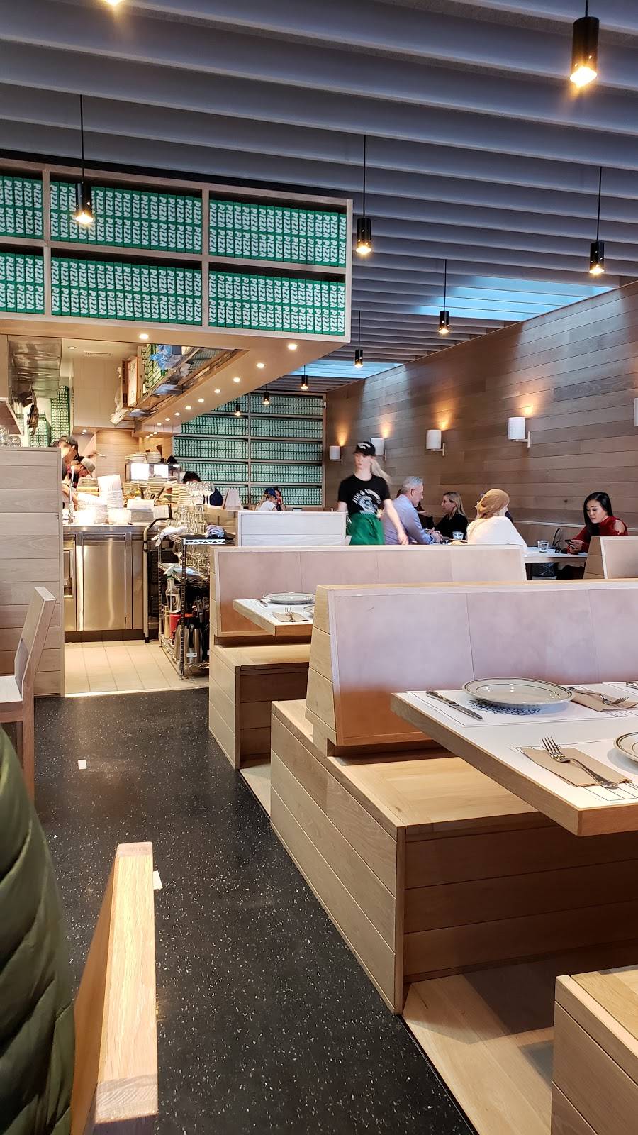 Jon & Vinnys Italian | restaurant | 11938 San Vicente Blvd, Los Angeles, CA 90049, USA | 3104422733 OR +1 310-442-2733