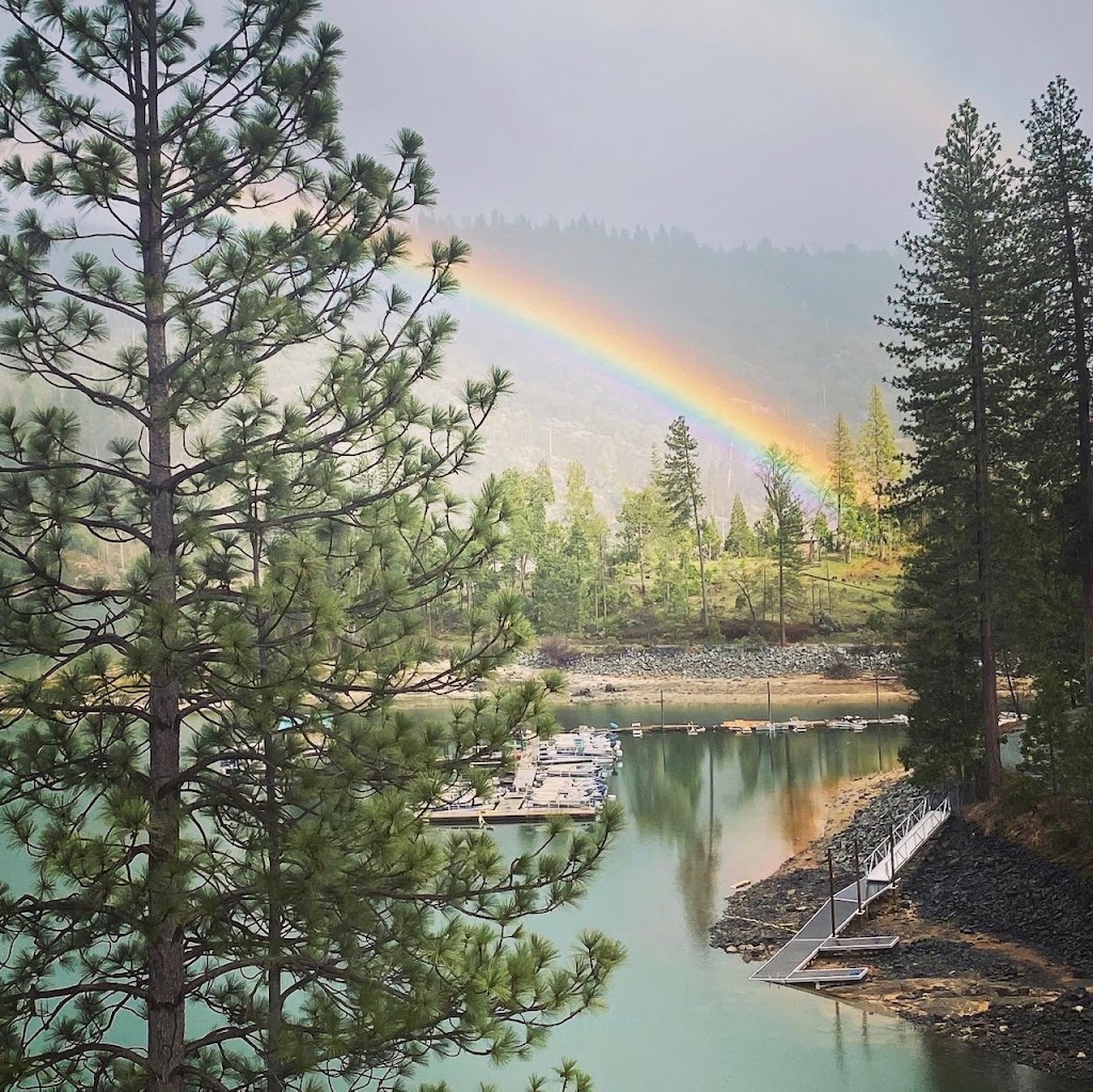 Millers Landing Resort | restaurant | 37976 Road 222 Wishon, Bass Lake, CA 93669, USA | 5596423633 OR +1 559-642-3633