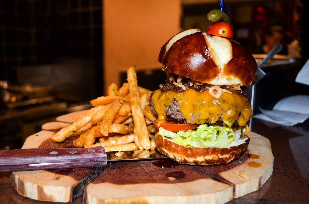 Cream | restaurant | 59-09 71st Ave, Ridgewood, NY 11385, USA | 7185763237 OR +1 718-576-3237