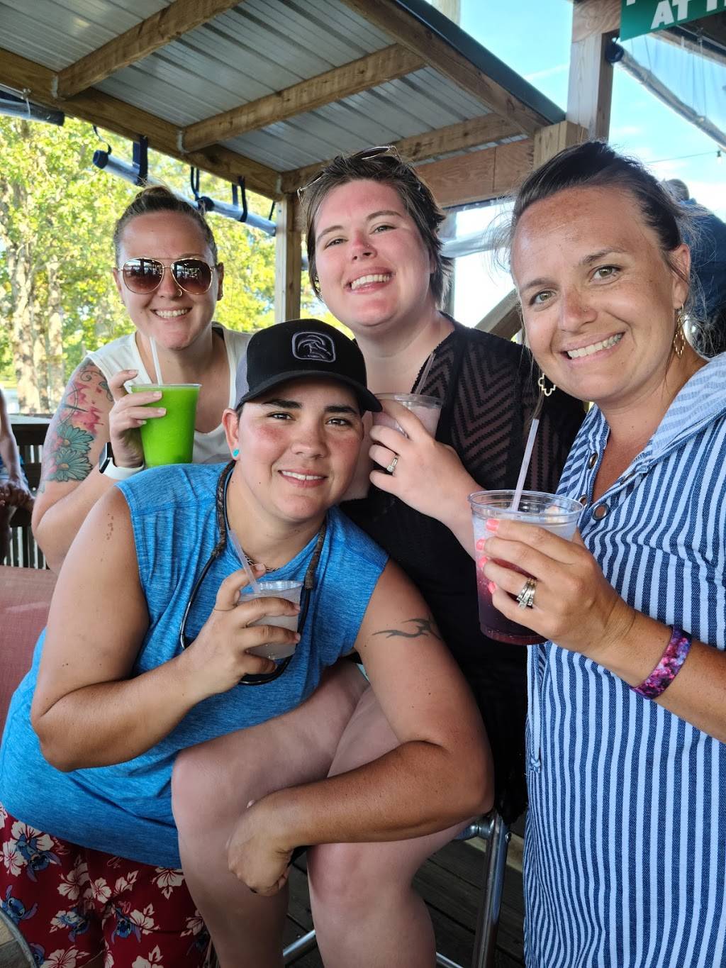 FishWater Beer Garden | restaurant | 3340 Highway 378, Leesville, SC 29070, USA | 8037303044 OR +1 803-730-3044