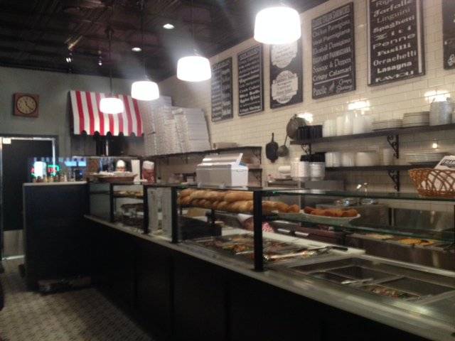 Francescos | restaurant | 529 Henry St, Brooklyn, NY 11231, USA | 7188340863 OR +1 718-834-0863