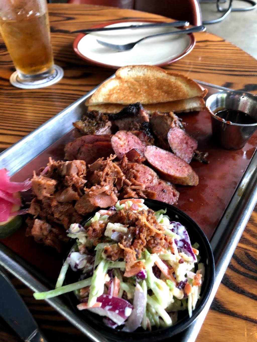 Randys Roadkill BBQ & Grill | restaurant | 12670 State Hwy E, Rolla, MO 65401, USA | 5733683705 OR +1 573-368-3705