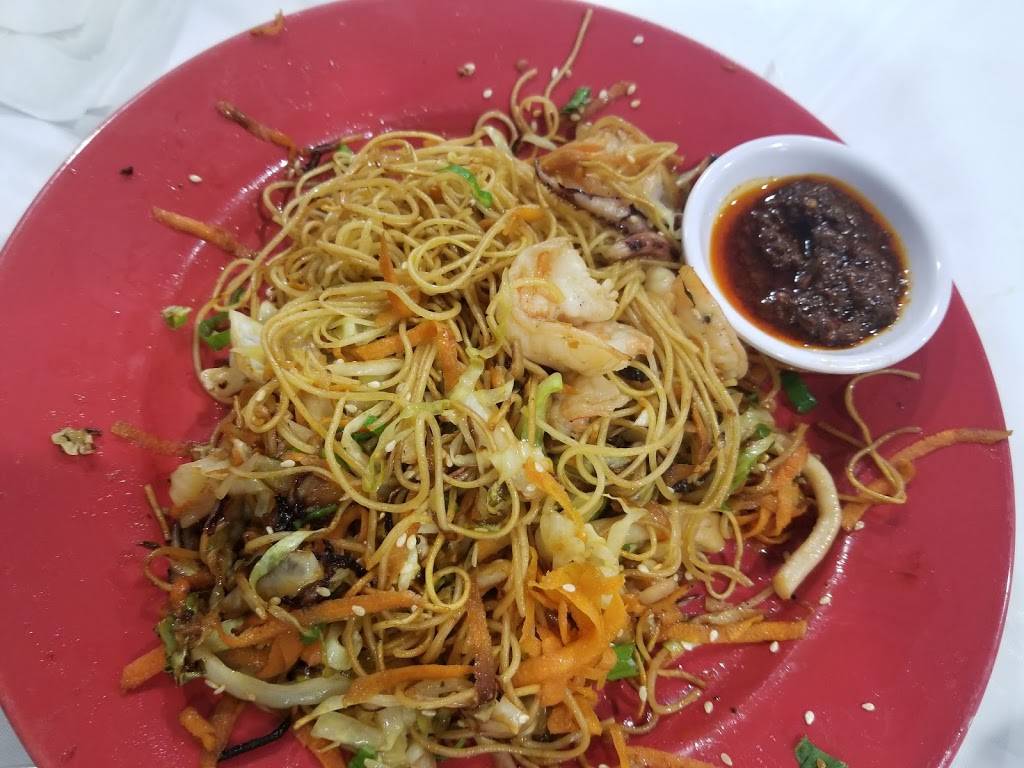 Hong Kong Café | restaurant | 4660 US-1, St. Augustine, FL 32095, USA | 9043422380 OR +1 904-342-2380