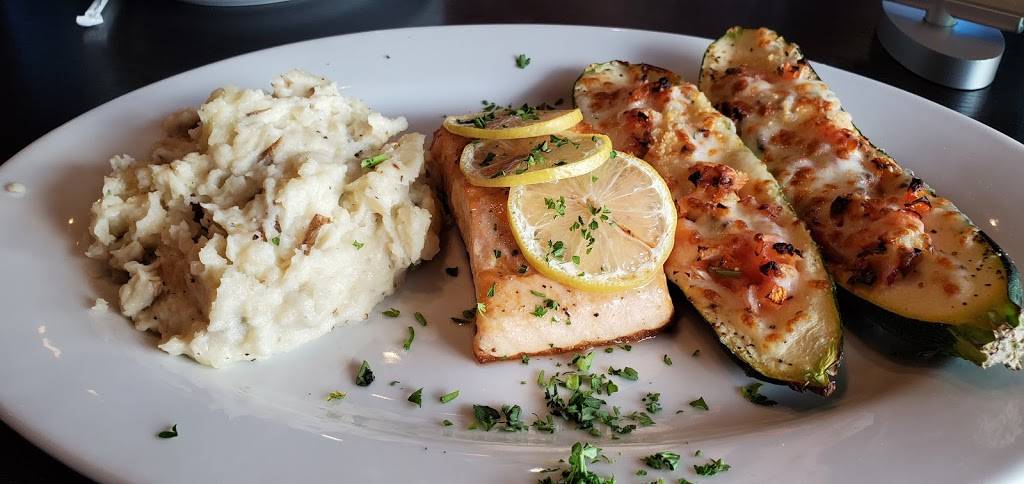 Gusto Italian Kitchen | restaurant | 3316 Atlantic Ave, Virginia Beach, VA 23451, USA | 7575007487 OR +1 757-500-7487