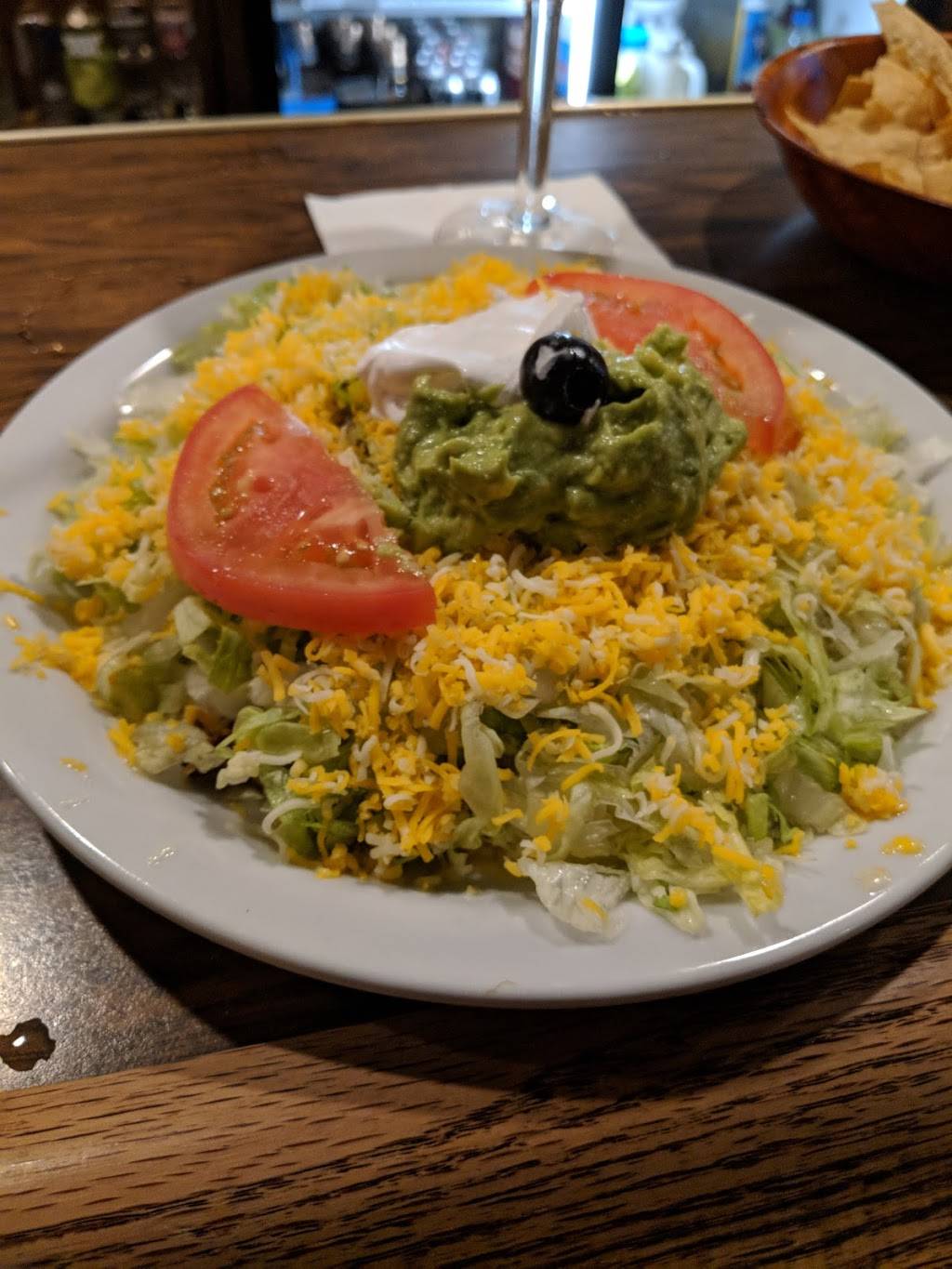 Emilios Restaurant | restaurant | 2340 S San Jacinto Ave, San Jacinto, CA 92583, USA | 9519253721 OR +1 951-925-3721