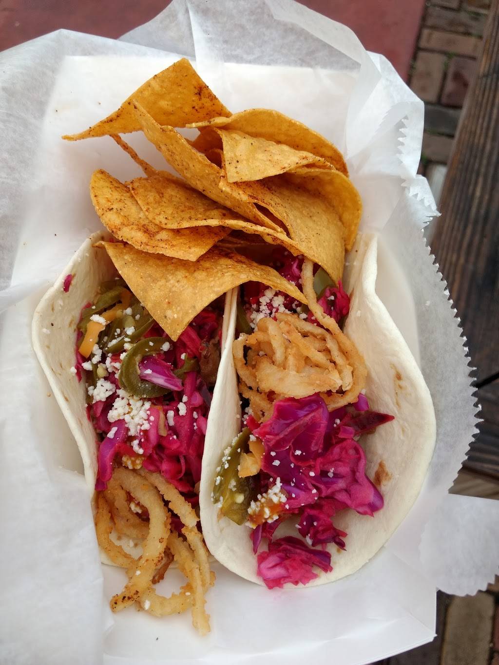 Neighbors Artisan Taqueria | restaurant | 112 W Georgia Ave, DeLand, FL 32720, USA | 3862790394 OR +1 386-279-0394