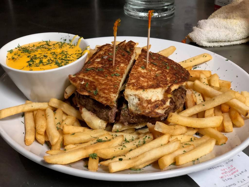 Sports Grill Miami Lakes | night club | 15462 NW 77th Ct, Miami Lakes, FL 33016, USA | 3055121516 OR +1 305-512-1516