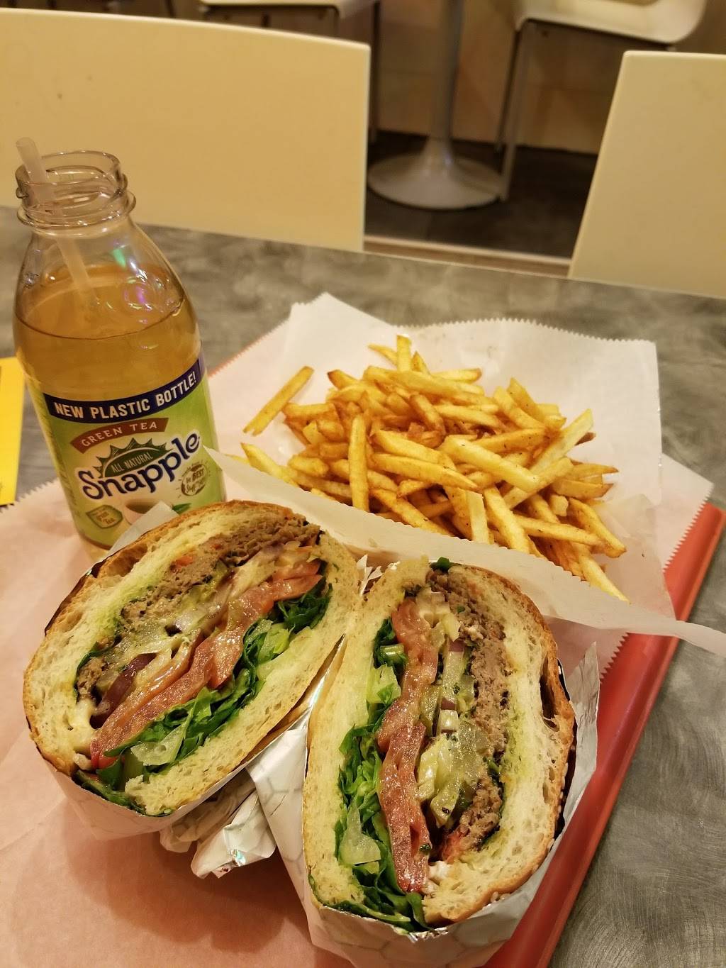 Pita Hot | restaurant | 75-45 Main St, Flushing, NY 11367, USA | 7185446755 OR +1 718-544-6755