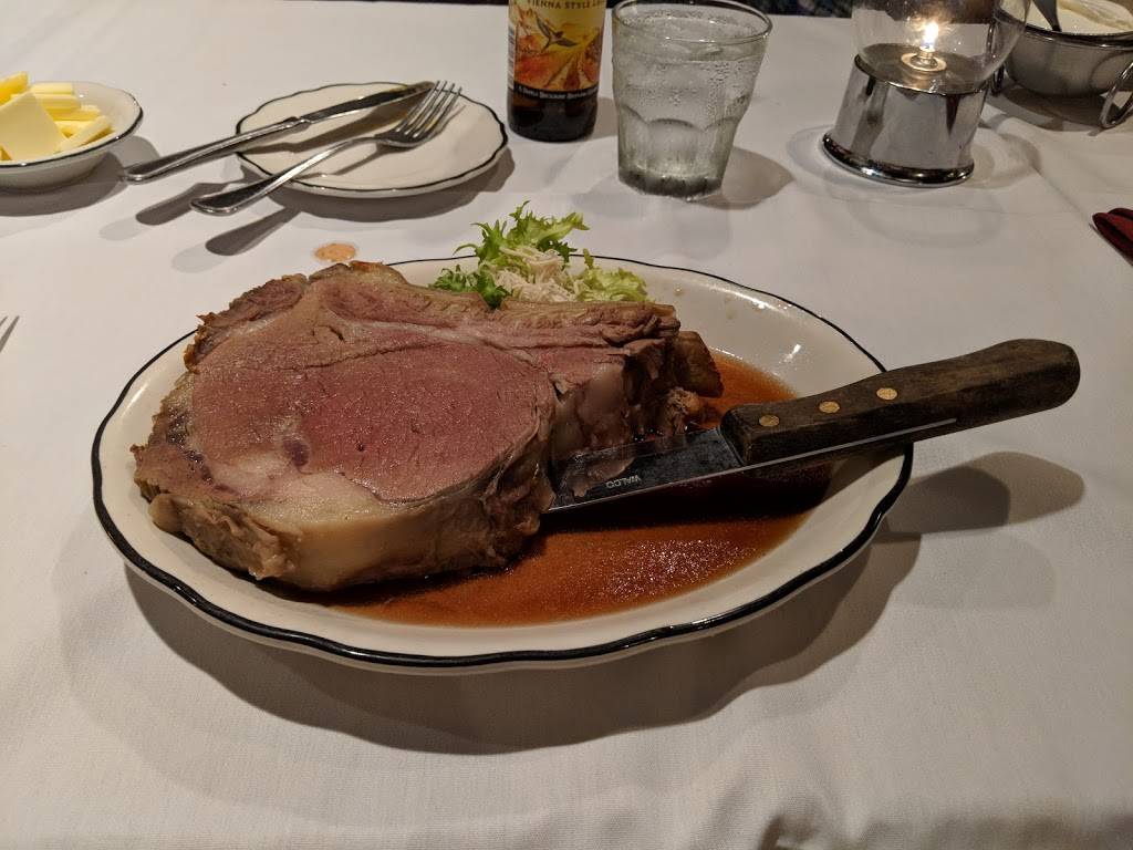 Aberdeen Barn Steak House | restaurant | 2018 Holiday Dr, Charlottesville, VA 22901, USA | 4342964630 OR +1 434-296-4630