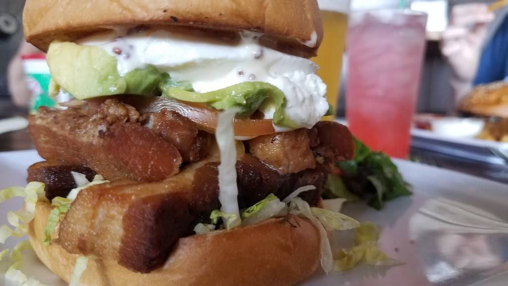 The Slip Bar and Eatery | restaurant | 120 N. International Boardwalk, Redondo Beach, CA 90277, USA | 3103768910 OR +1 310-376-8910