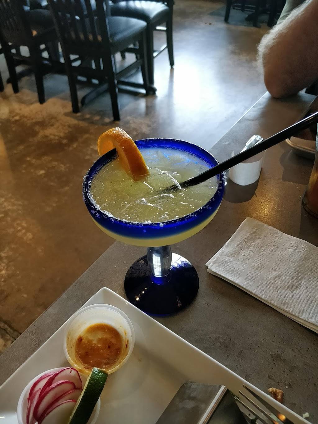 AGAVE BLUE TEQUILA & TACO BAR | restaurant | 17097 Airline Hwy, Prairieville, LA 70769, USA | 2253136376 OR +1 225-313-6376
