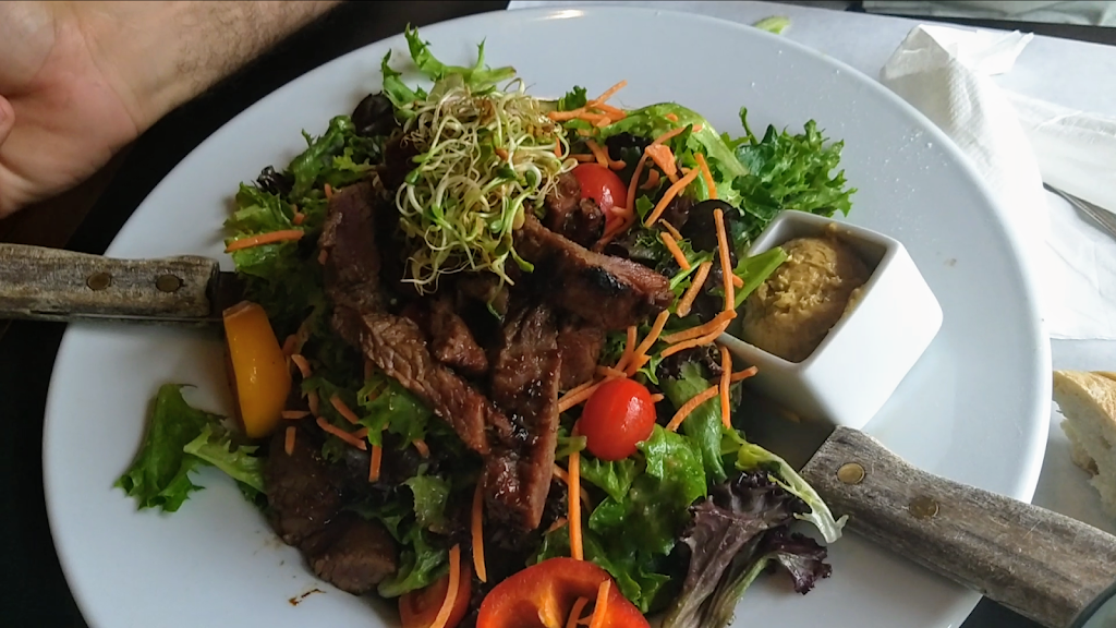 Tin Pan Galley Restaurant - Fine Dining, serving Breakfast, Lunc | restaurant | 110 W Main St, Sackets Harbor, NY 13685, USA | 3156463812 OR +1 315-646-3812