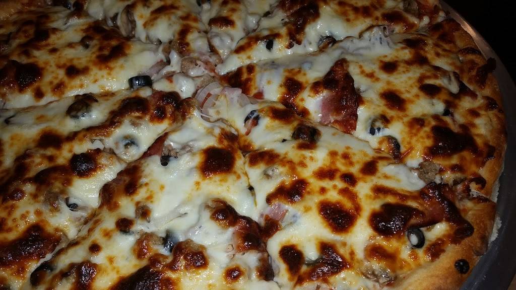 Original Leftys Pizza | restaurant | 12720 Patrick Henry Hwy, Amelia Court House, VA 23002, USA | 8045615777 OR +1 804-561-5777